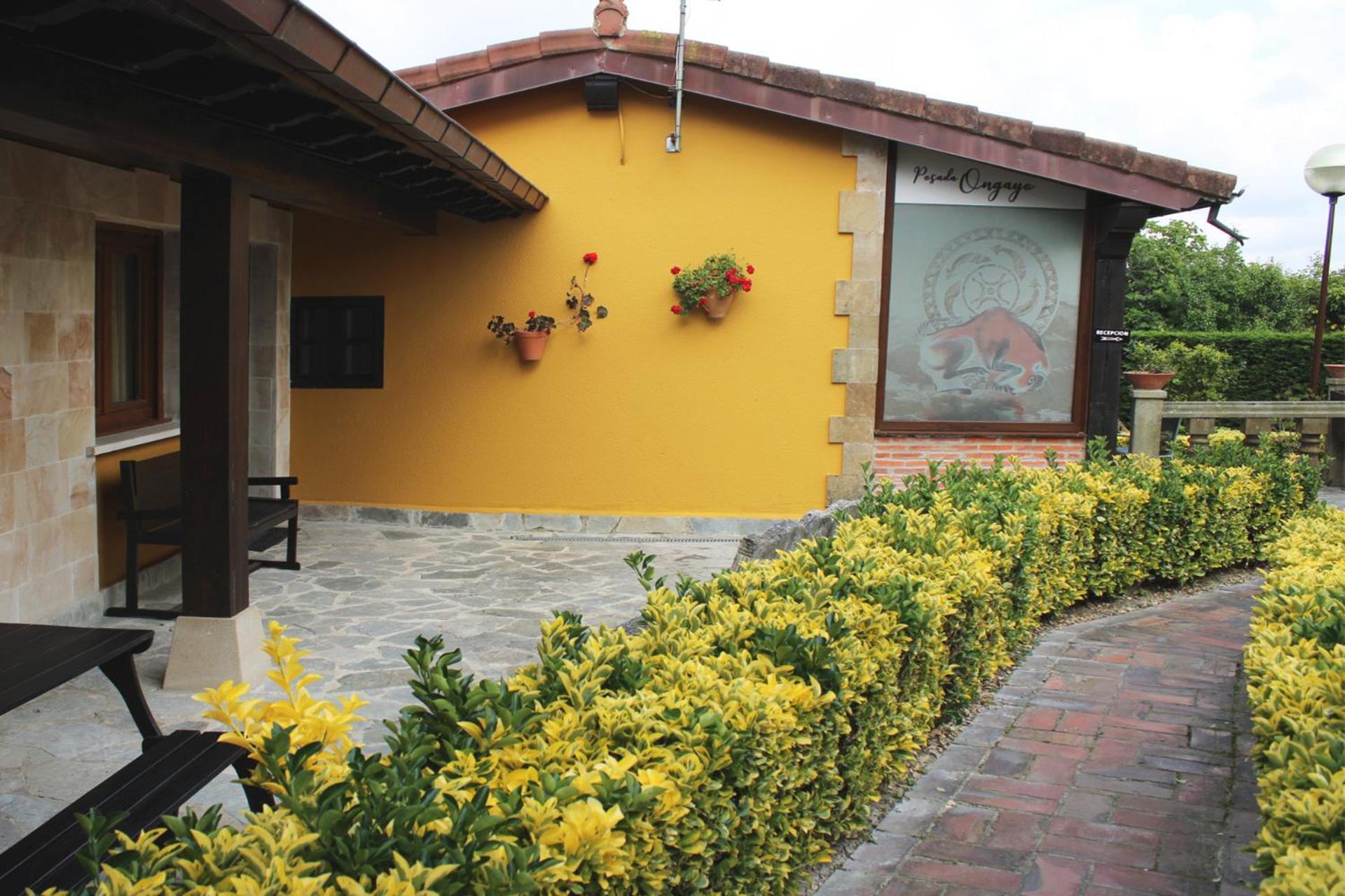 Posada De Ongayo Suances Buitenkant foto